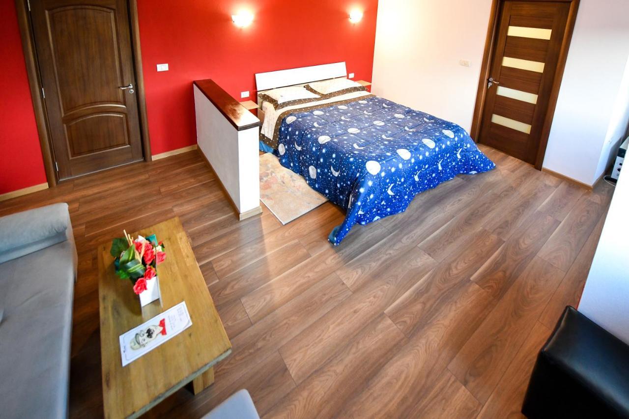 Villa Castellino Tîrgu Ocna Exteriör bild